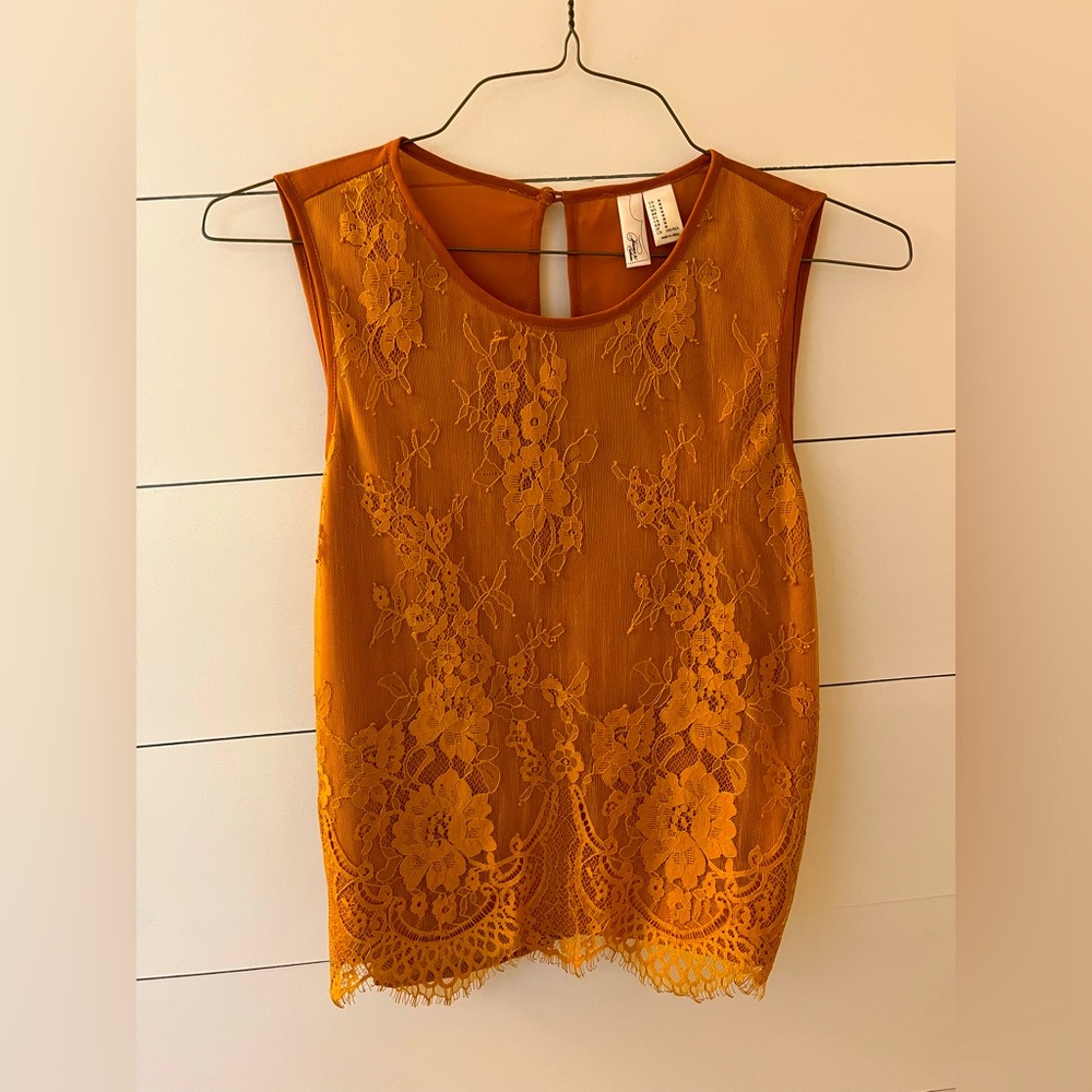 Exclusive Lace Top